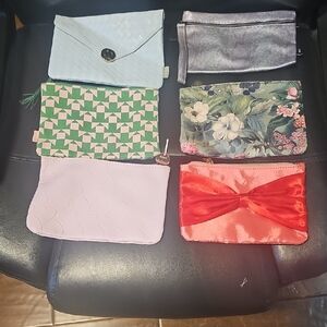 Ipsy Makeup Bags 6 Bag Set